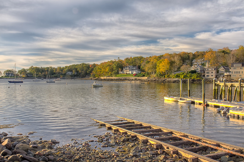 IMAGE: http://shazza53.smugmug.com/Travel/Maine-2011/i-8JLRLwr/0/L/Oct11-Sunrise-4-L.jpg