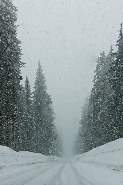 IMAGE: http://shazza53.smugmug.com/Travel/Oregon-2011/i-g5xMpvS/0/L/CraterLake-L.jpg